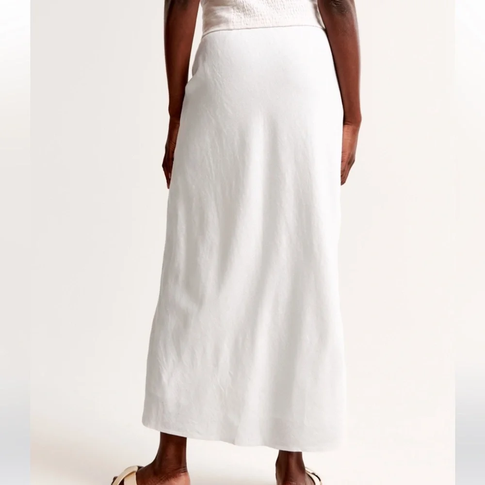 Abercrombie & Fitch White Maxi Skirt - Picture 4 of 7